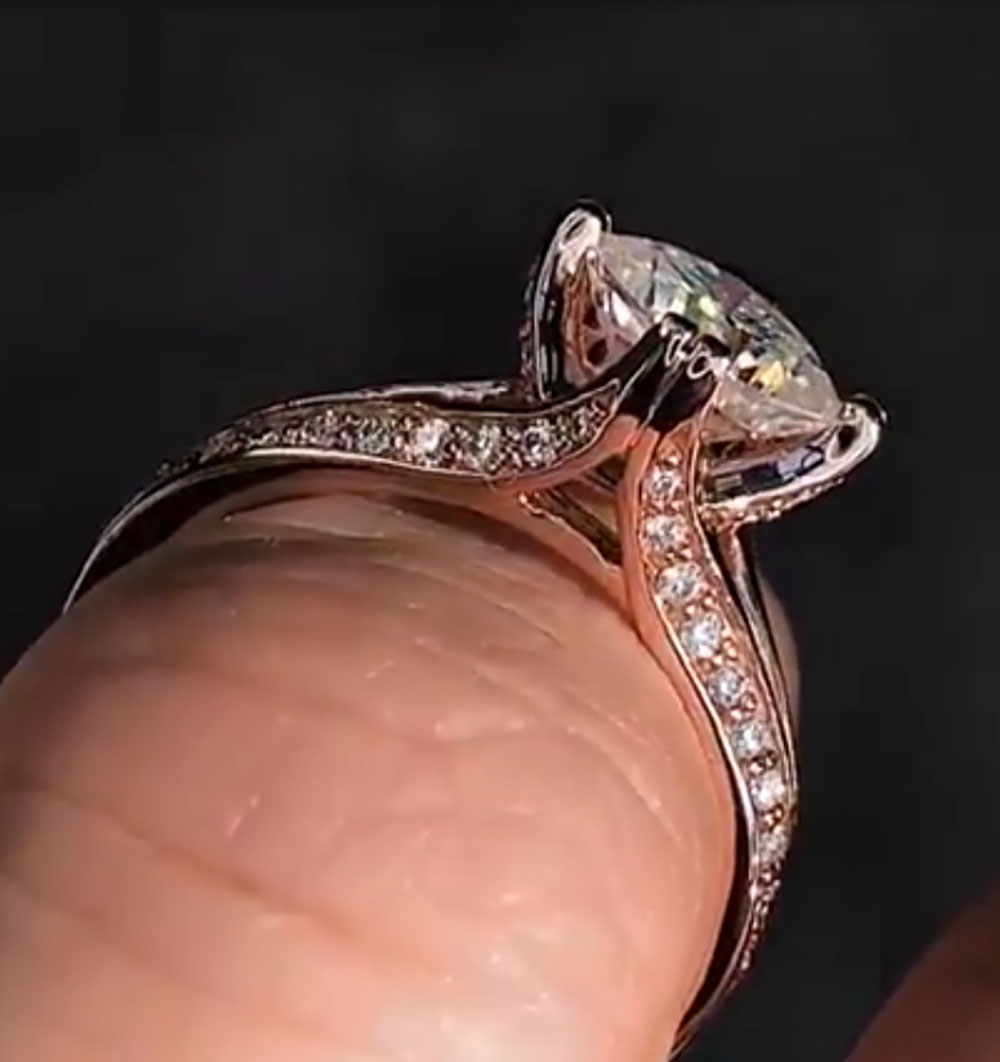 Moissanite Engagement Ring 1 Carat - مخصص الصلبة 10K ارتفع الذهب النساء